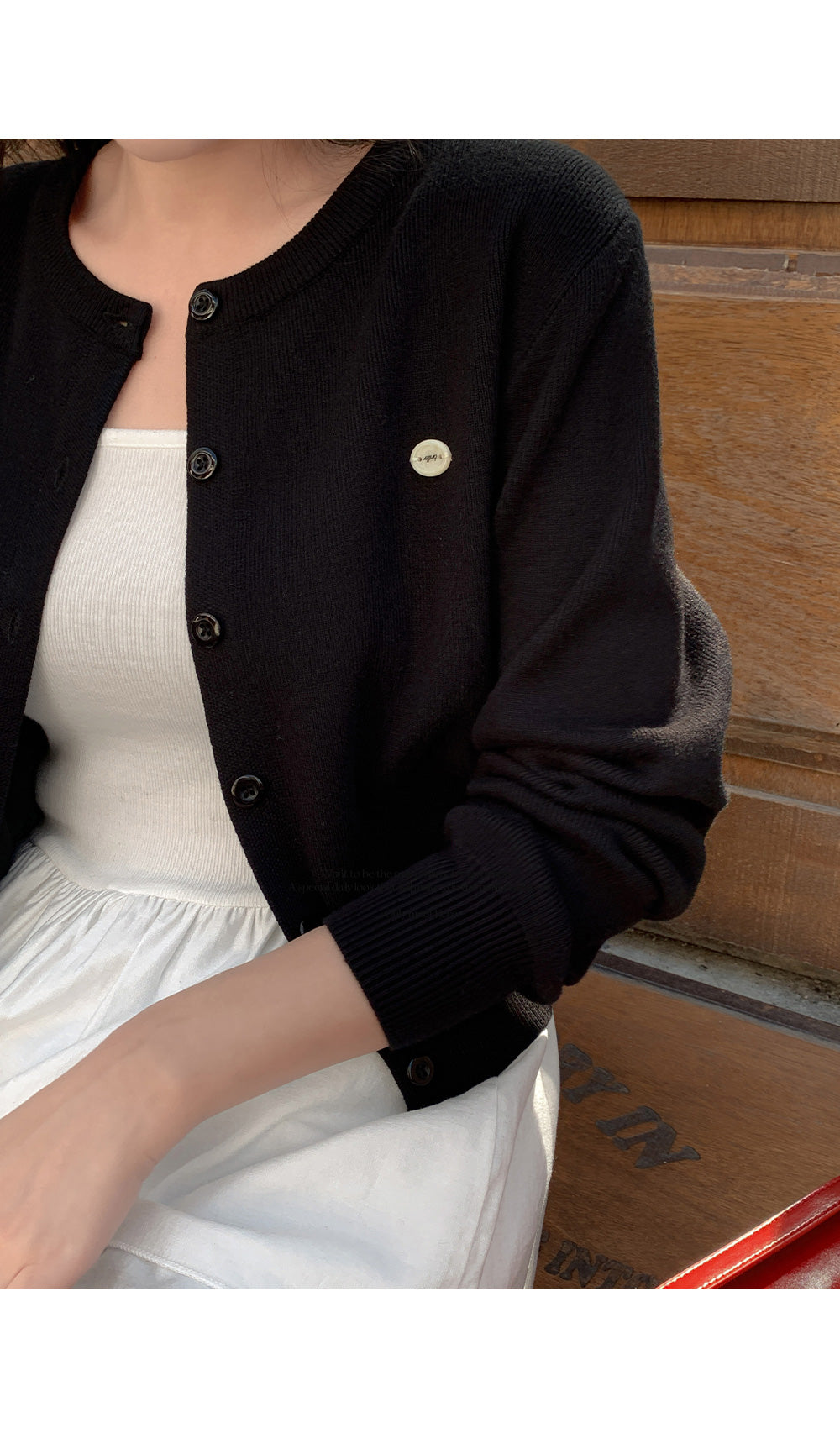 온리 프리미엄 소프트 심볼 니트 가디건